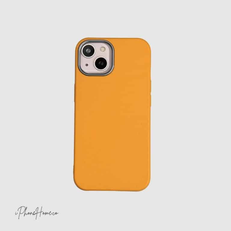 قاب فشن دیزاین طرح چرم خردلی مناسب iPhone 15 (7069)