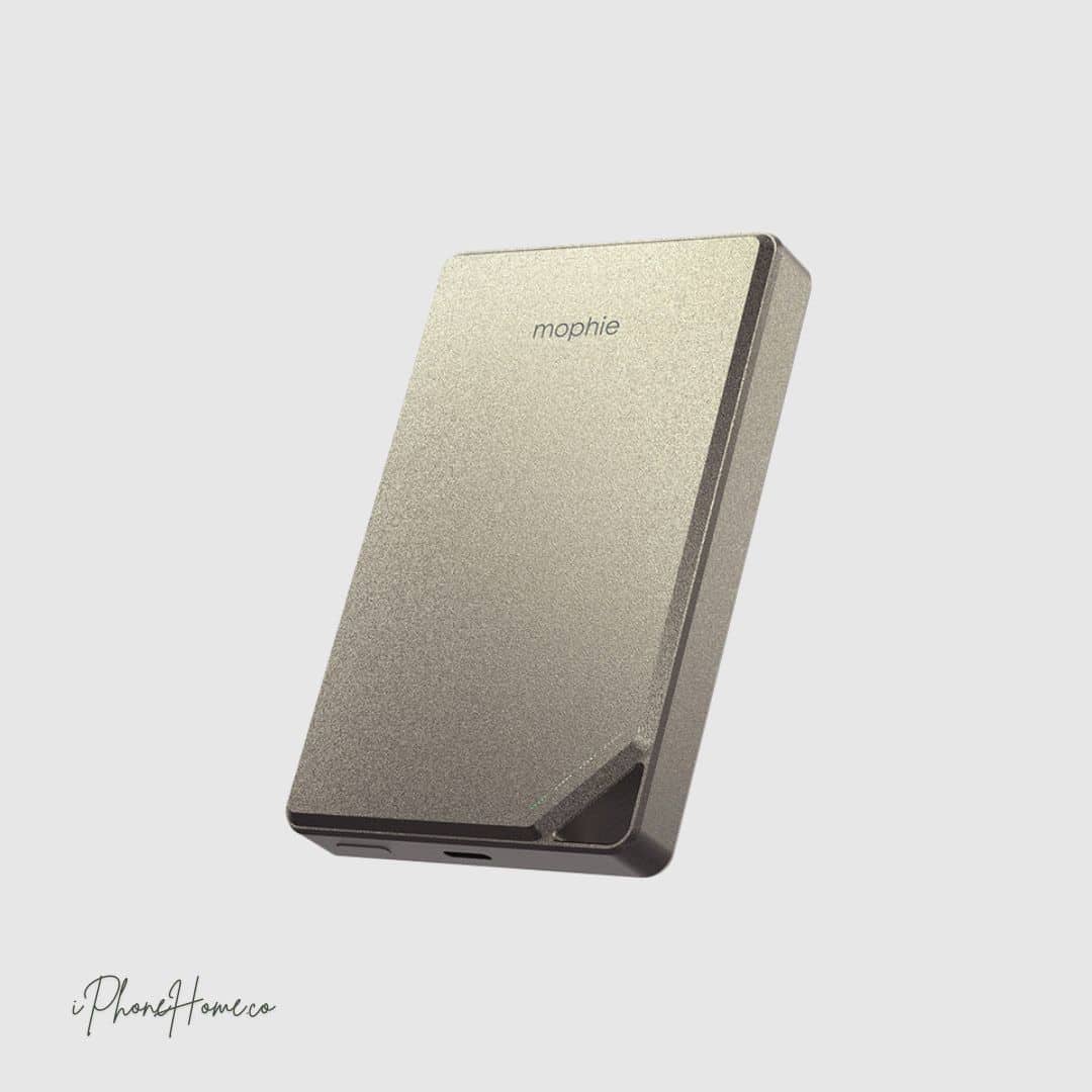 پاوربانک موفی Essential Metalic Snap Powerstation ظرفیت ۱۰۰۰۰ میلی آمپر
